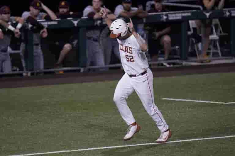 Texas beat Arizona State owing to Zach Zubia's Home Run