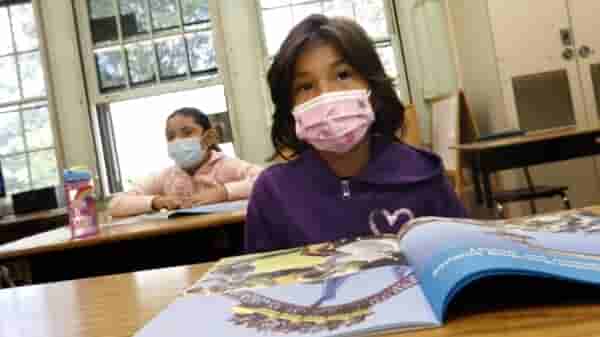 CDC, says Vaccinated teachers and students do not need to wear masks indoor