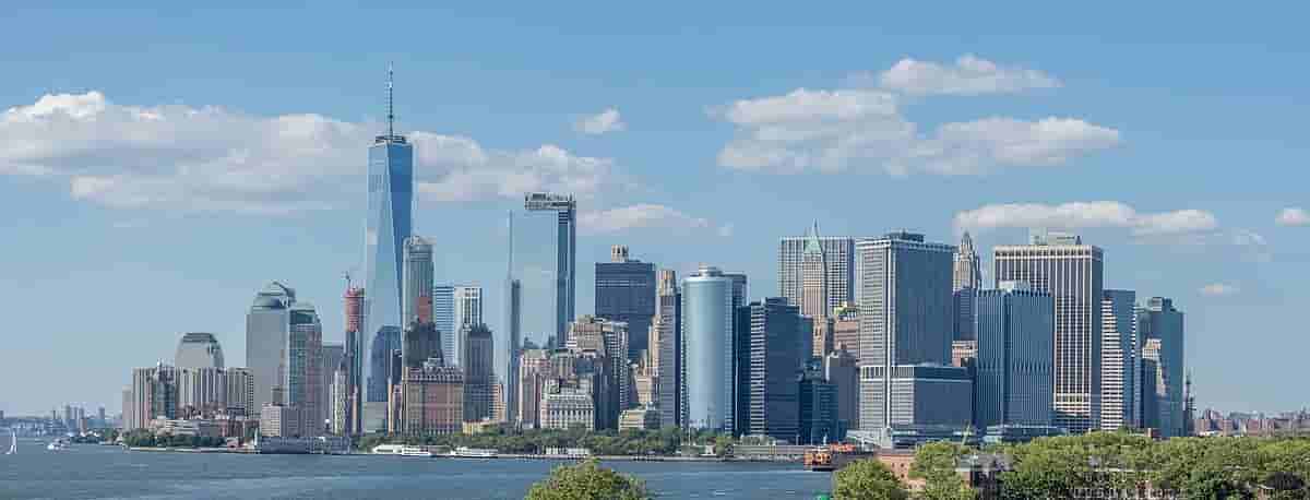 1200px Lower Manhattan skyline June 2017