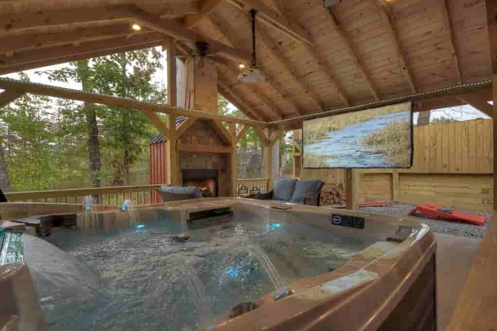 top-12-cabins-with-hot-tubs-in-texas-texas-breaking-news