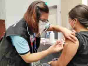 Healthcare Workers Dubbed as ‘Heroes’ Are Now Disbelieved Over COVID-19 Vaccine