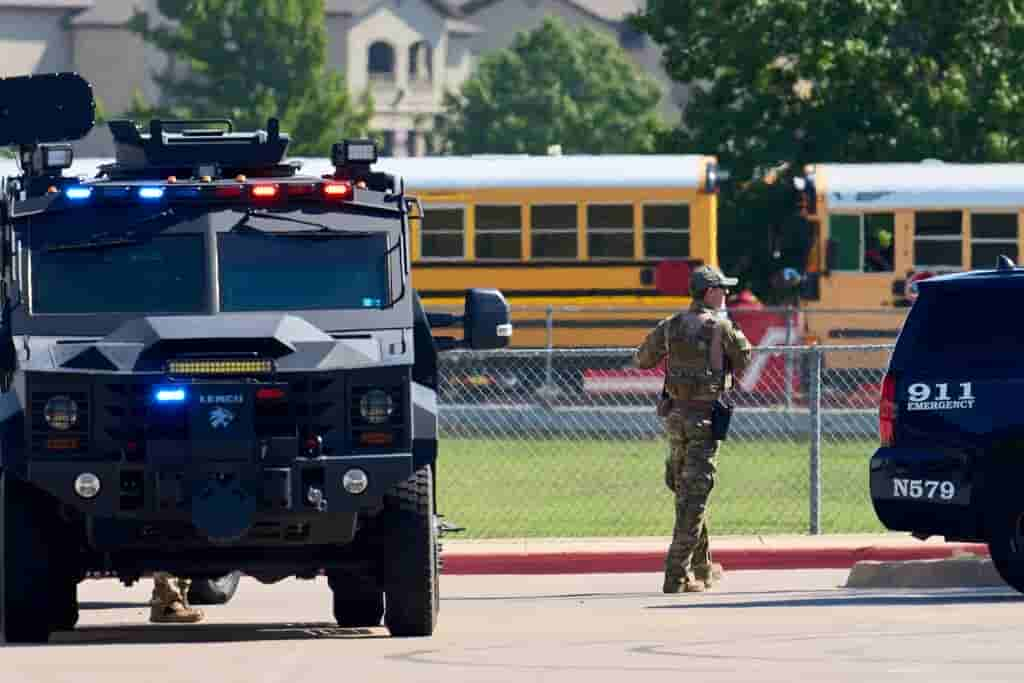 Полицейская 18. Texas School shooting 2022 Helicopter Video. Texas School shooting 2021 Helicopter Video.