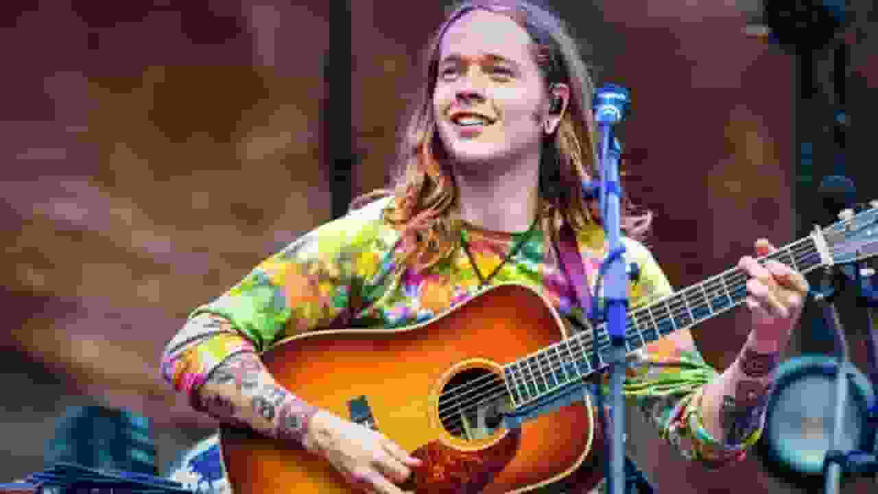 Billy Strings Early Life